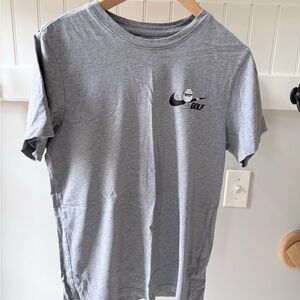 Nike Men's Gray Golf T-Shirt just tap it in logo. Size small